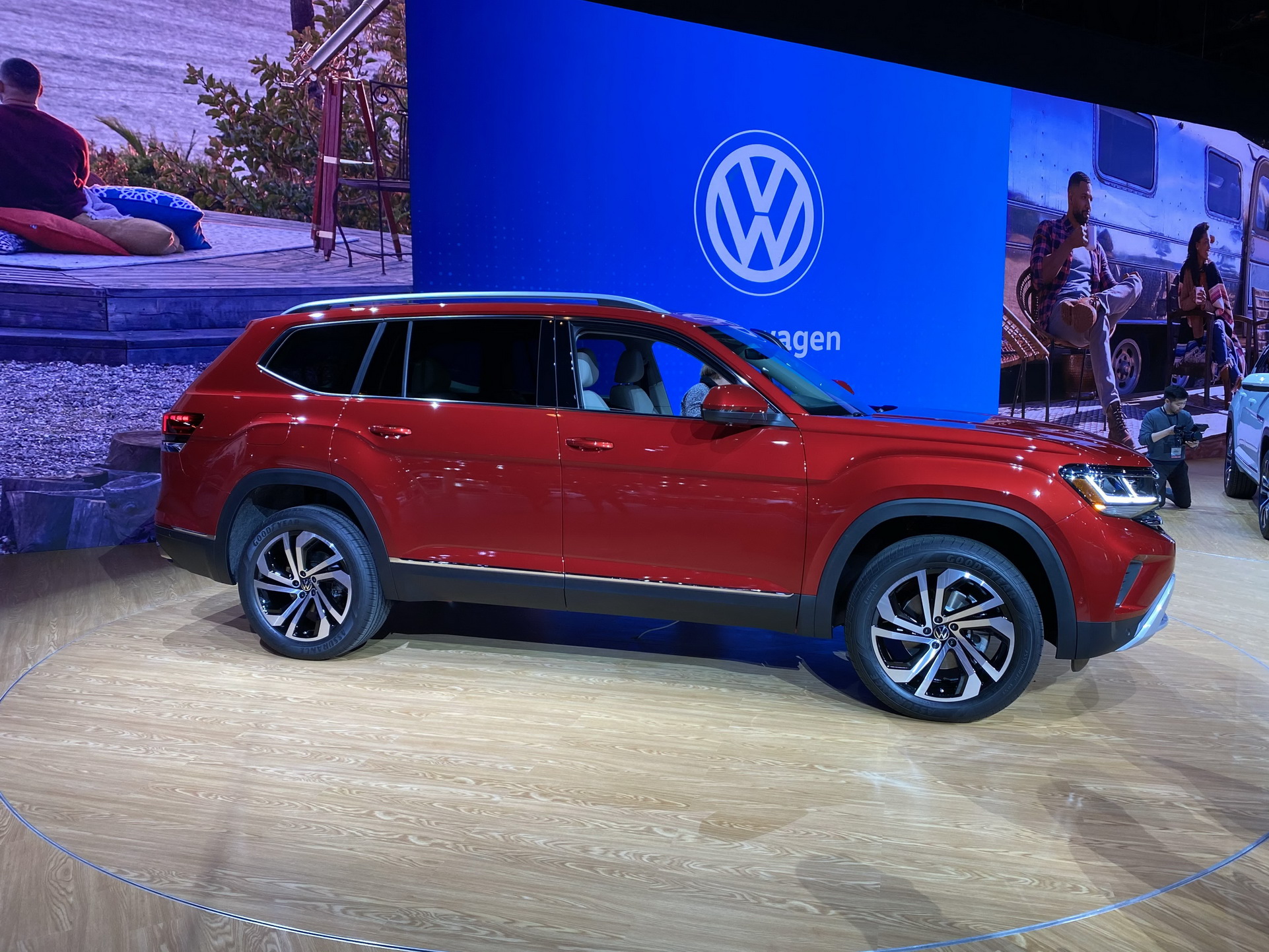 2021 vw atlas refreshed with bolder design cues and more