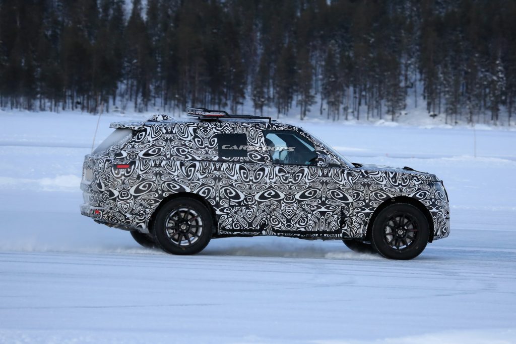 2022 Range Rover Sport Spotted Having Fun On A Frozen Lake | Carscoops