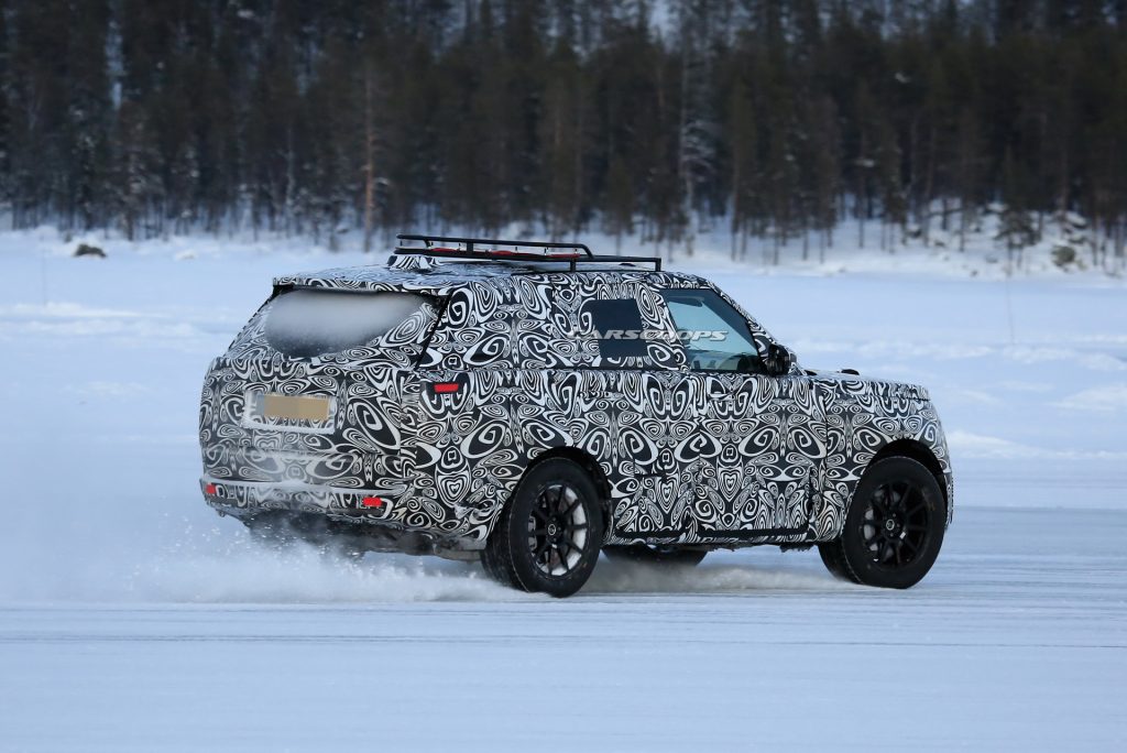 2022 Range Rover Sport Spotted Having Fun On A Frozen Lake | Carscoops