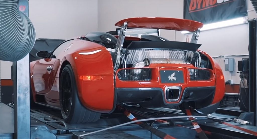  Watch A Bugatti Veyron Pump Out 897 HP During Dyno Run