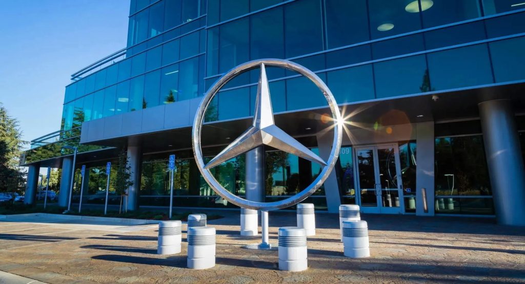  Daimler Planning Big Cost Cuts Putting 20,000 Jobs At Risk