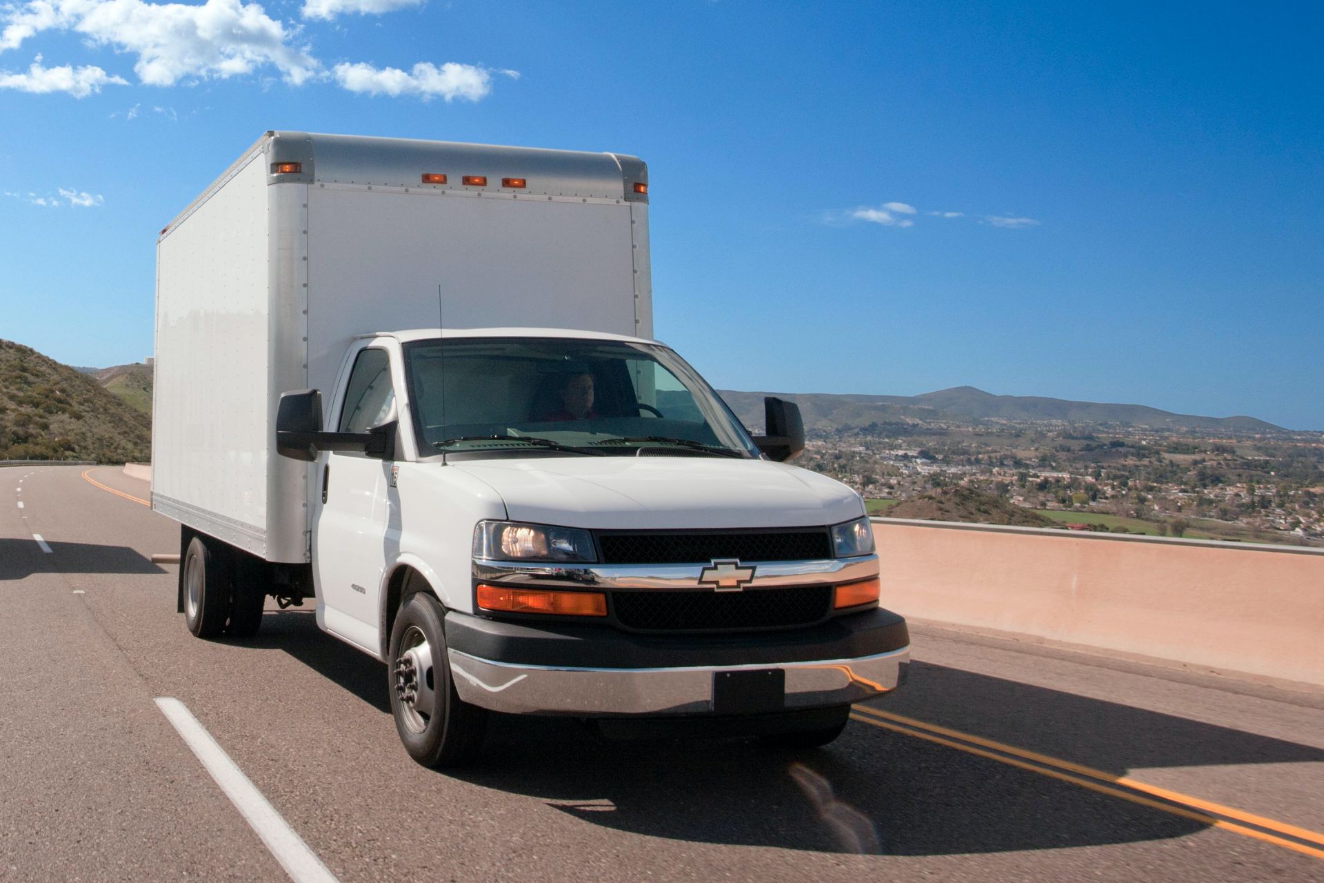 25-Year-Old Chevrolet Express Refuses To Die, Gains 401 HP 6.6L V8 For ...