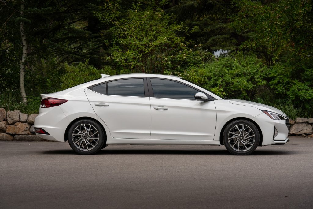 2021 Hyundai Elantra Meets Its Predecessor In Visual Smackdown | Carscoops