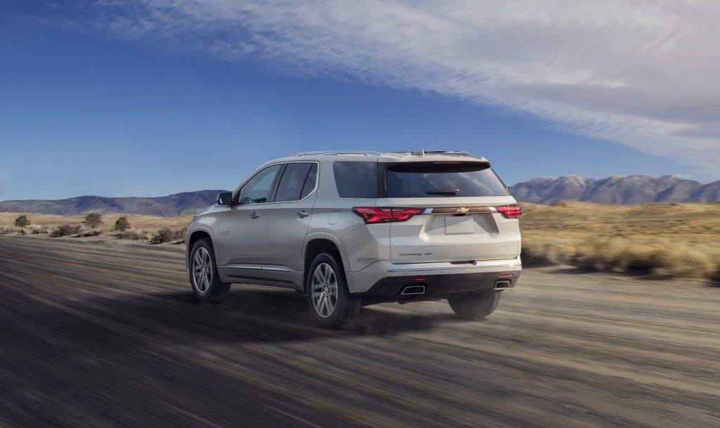 2021 Chevrolet Traverse Facelift Ushers In New Looks, More Kit | Carscoops