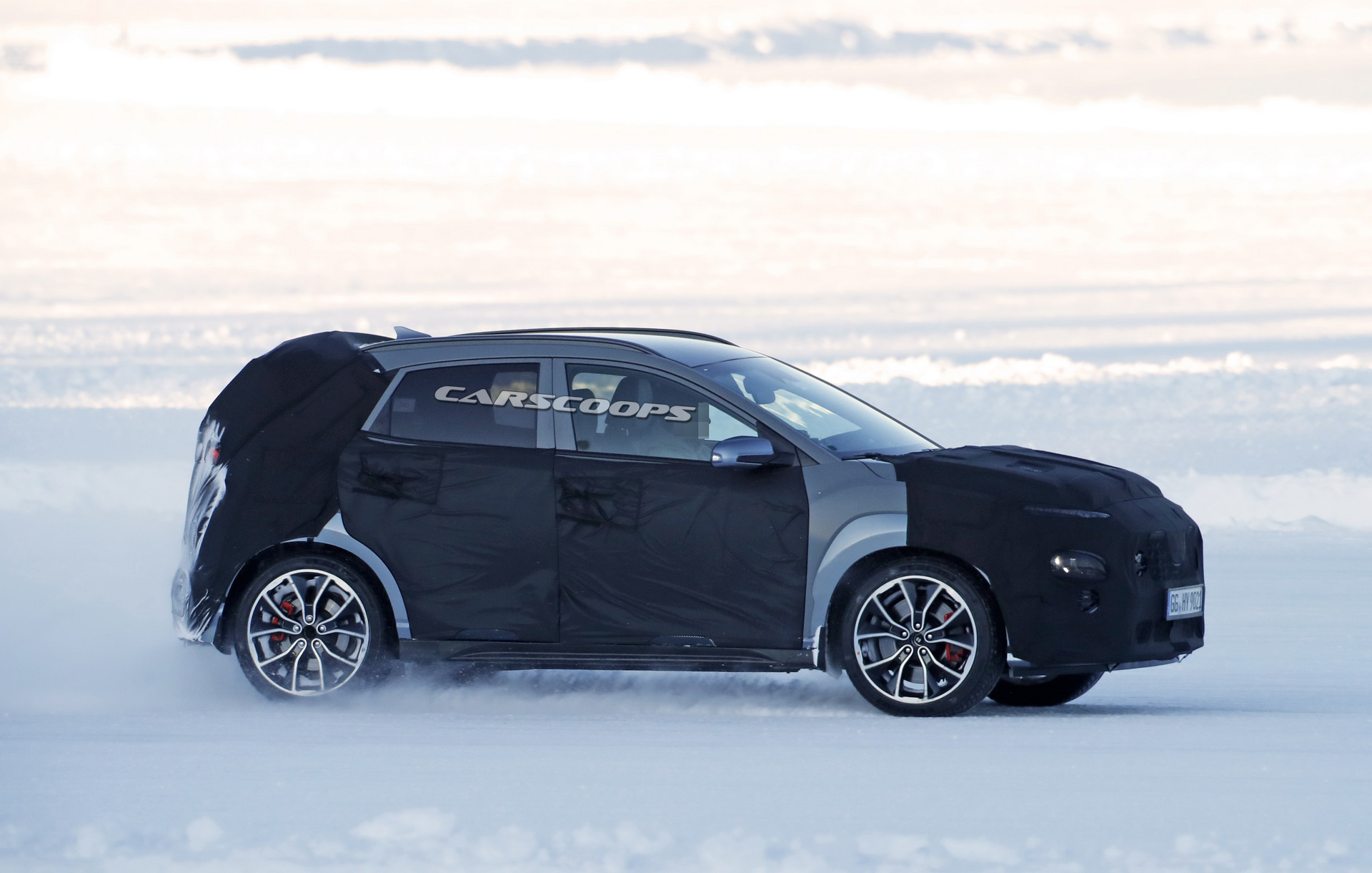 2021 Hyundai Kona N Hides Athletic Crossover Body Beneath Thick Camo ...