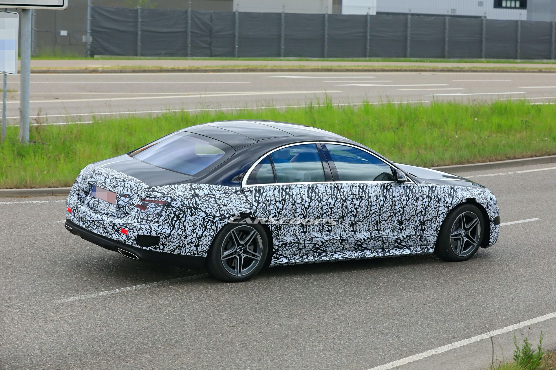 2021 Mercedes S-Class Prepares To Bloom As More Camo Falls ...