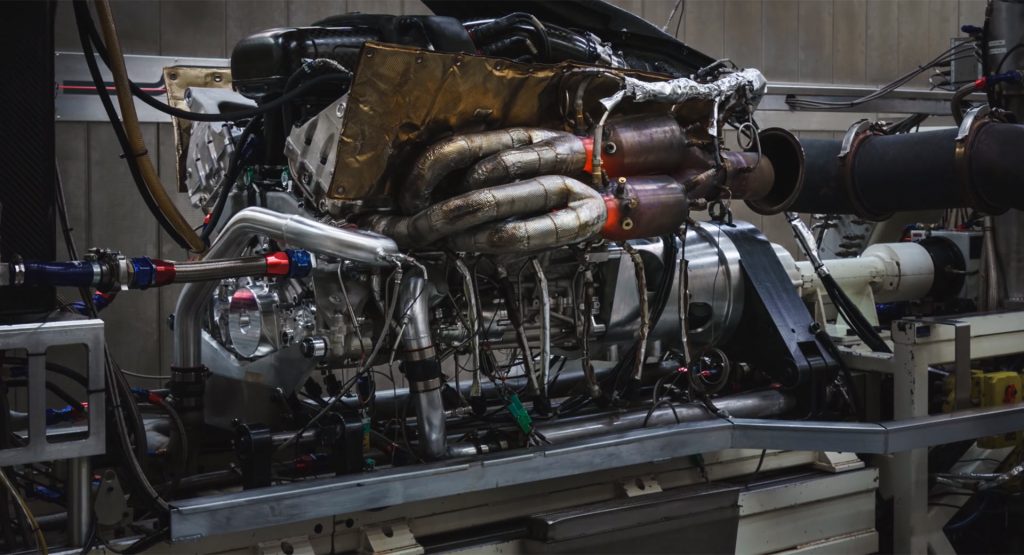  How Does The Aston Martin Valkyrie’s Naturally Aspirated V12 Produce 1,000 HP?