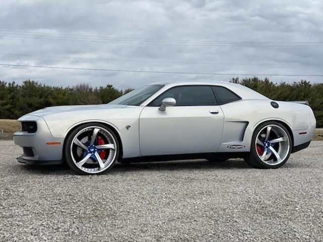 Go Super Wide With SEMA Dodge Challenger SRT Hellcat Boasting Massive ...