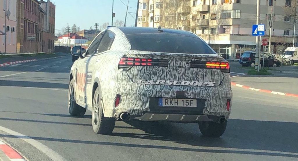  U Spy Lynk & Co 05 Compact Crossover Coupe In Romania