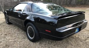 Live Out Your Movie Car Fantasies With This Pontiac Firebird 'KITT ...