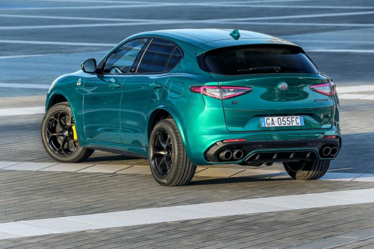 Facelifted Alfa Romeo Giulia And Stelvio Quadrifoglio Get Big Tech Updates Subtle Styling