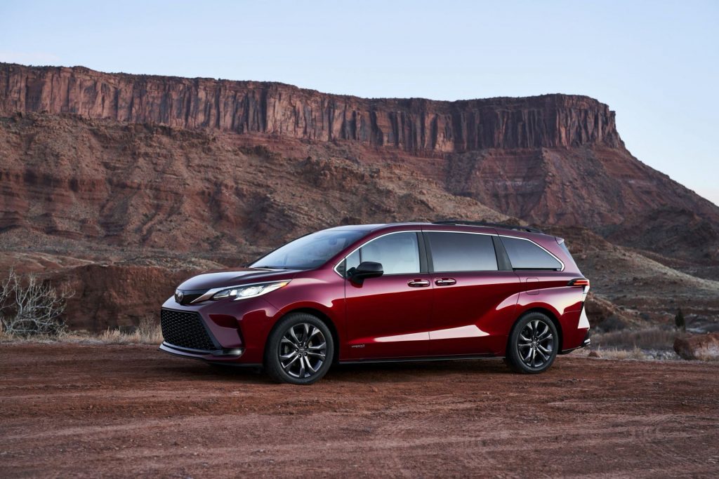 2021 Toyota Sienna Is All-New, All-Hybrid And As Cool As Minivans Get ...