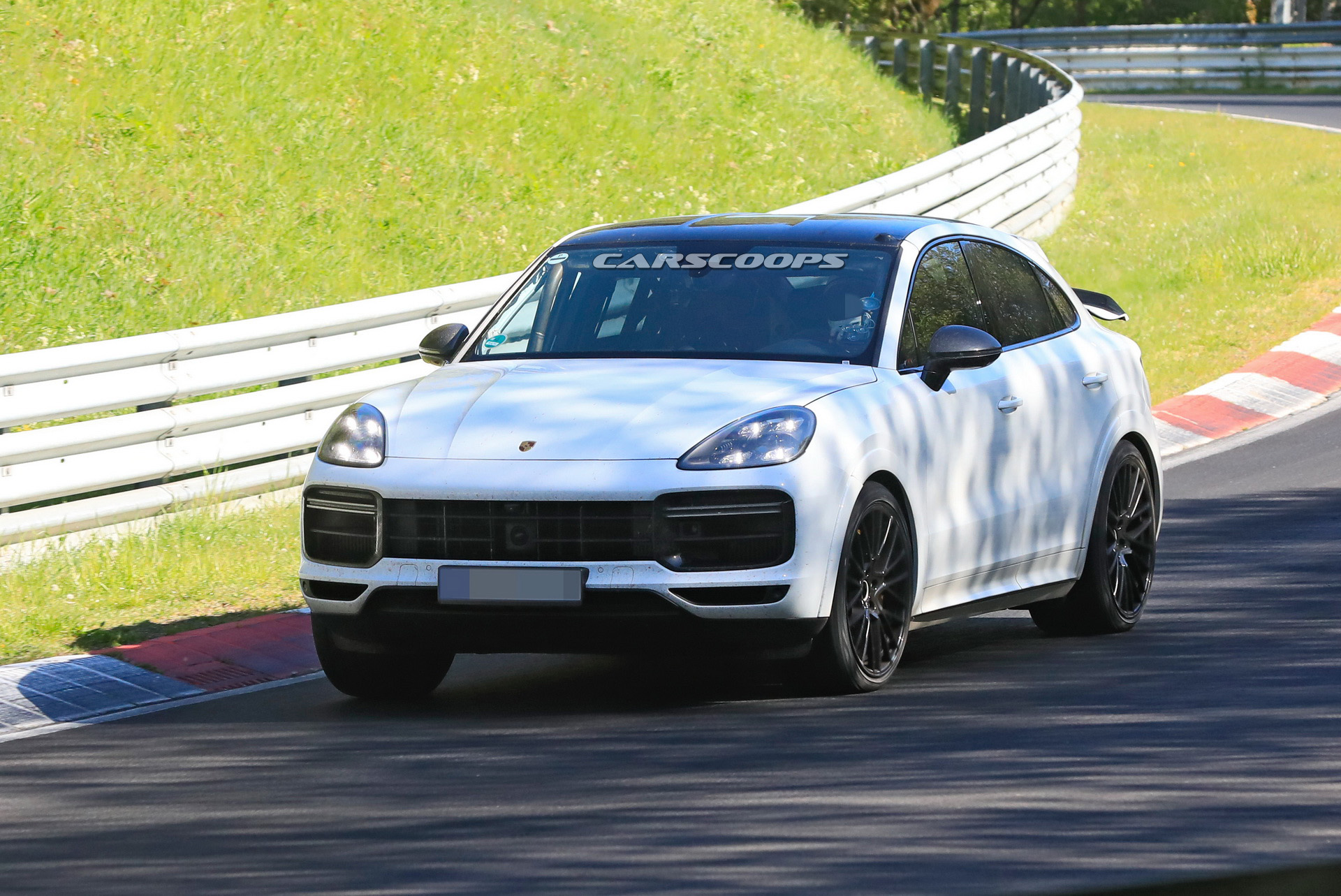 Porsche cayenne coupe gt