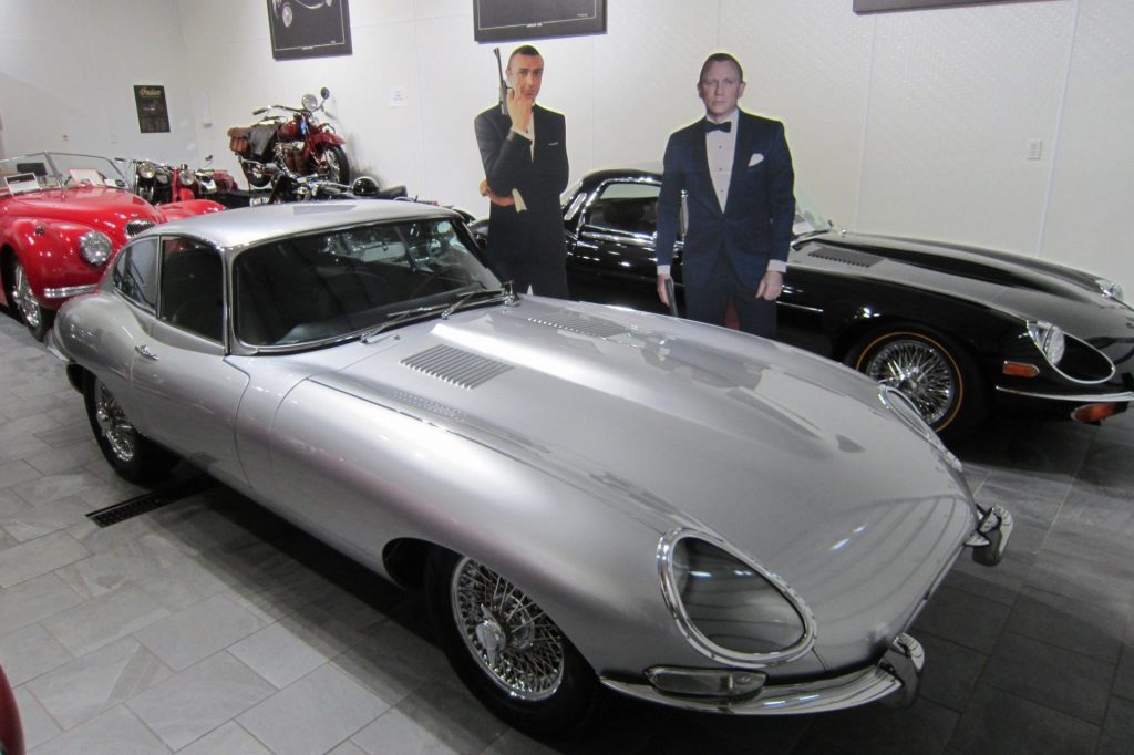 Dope Or Nope? ’64 Jaguar E-Type Restomod With A Ford 5.0 V8 Engine Swap ...