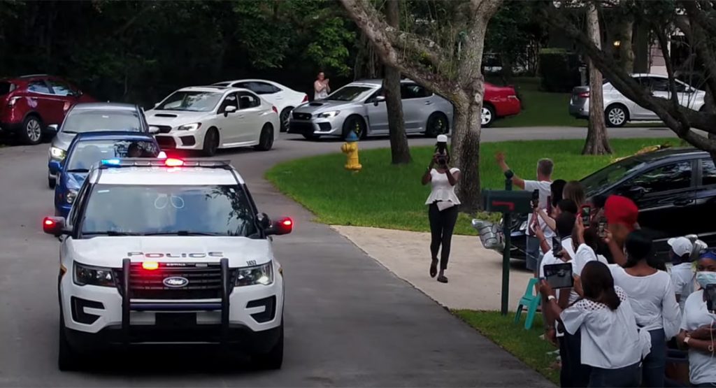  Make-A-Wish Organizes A Subaru Parade For 19-Year-Old Fighting Cancer