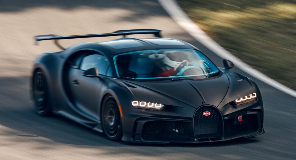  Watch The New Bugatti Chiron Pur Sport Unleash Its 1,479 Horses On The Track