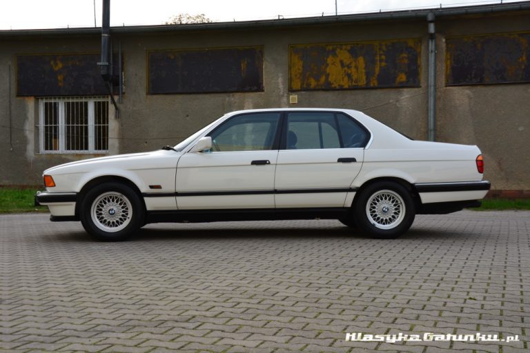 Dealer Stored New 1992 BMW 740i For Over 20 Years After Customer Died ...