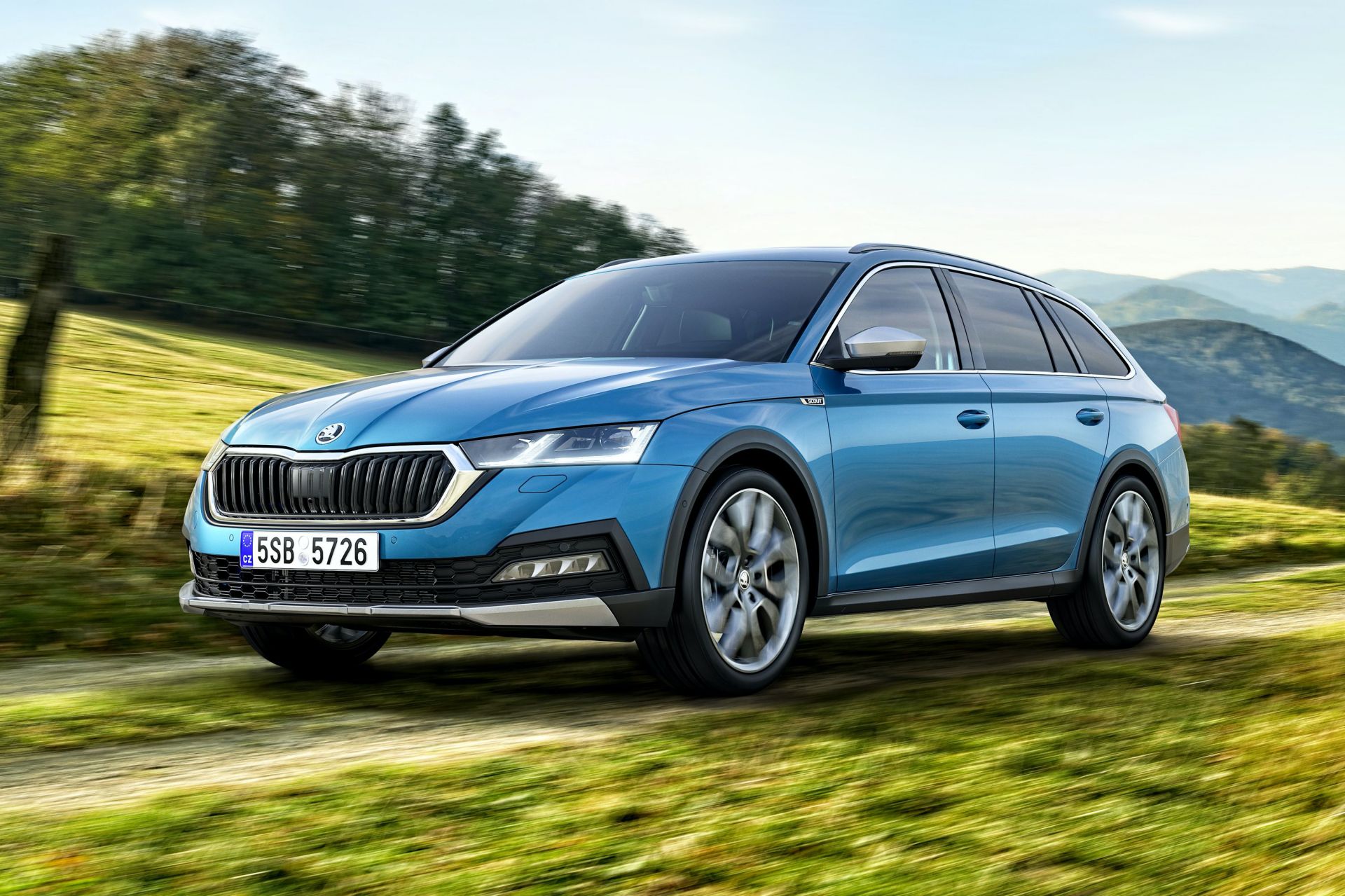 2020 Skoda Octavia Scout Debuts As The Lineup S All Rounder Carscoops