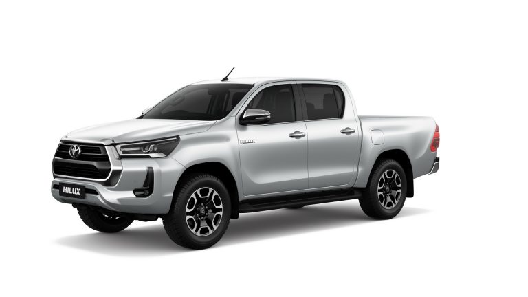 2021 Toyota Hilux Has Tweaked Looks And A New 2.8-Liter Diesel | Carscoops