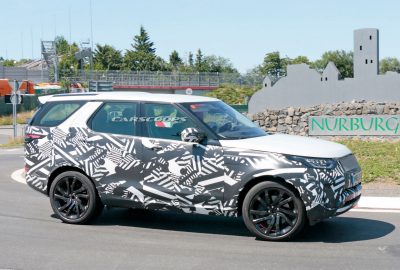 2021 Land Rover Discovery Spied, Could Adopt A Mild-Hybrid Powertrain ...