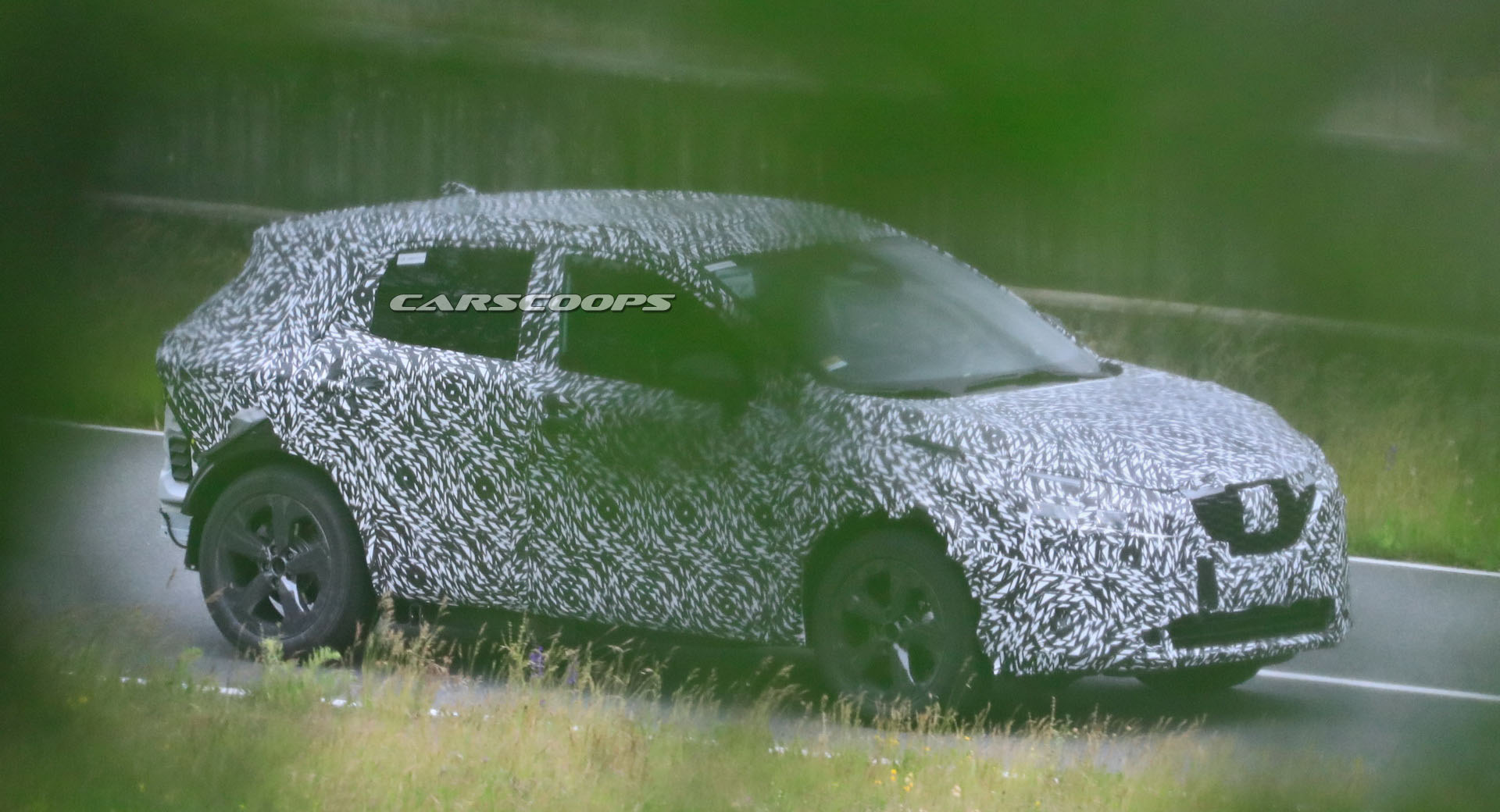 All New 2021 Nissan Qashqai Rogue Sport Makes Spy Debut Carscoops