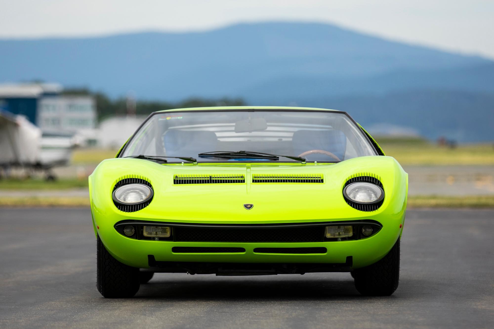 Lamborghini Miura p400