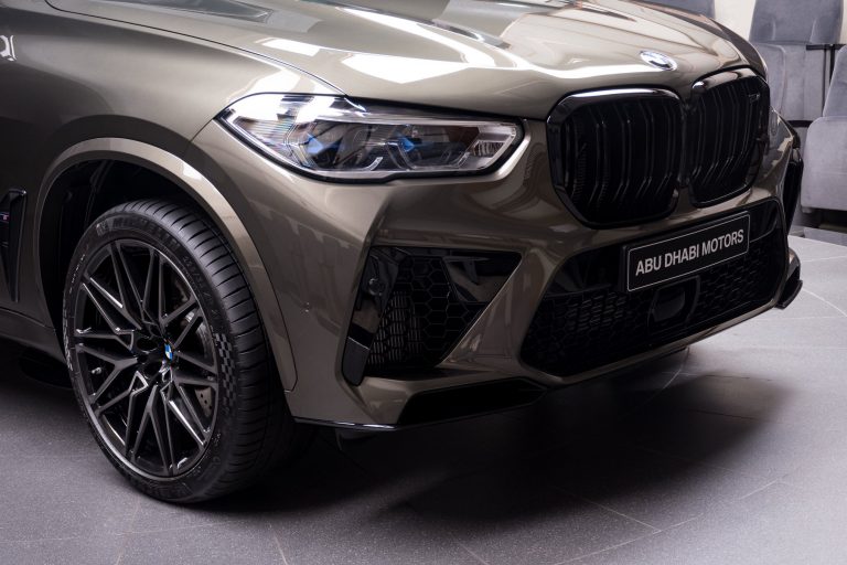 Does Manhattan Green Metallic Suit The $114k BMW X5 M Competition