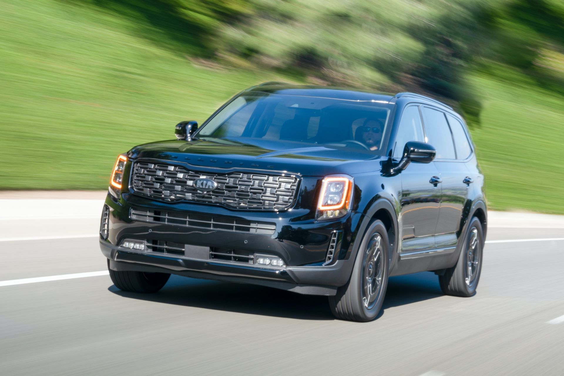 2021 Kia Telluride Nightfall Edition Chooses The Dark Side | Carscoops