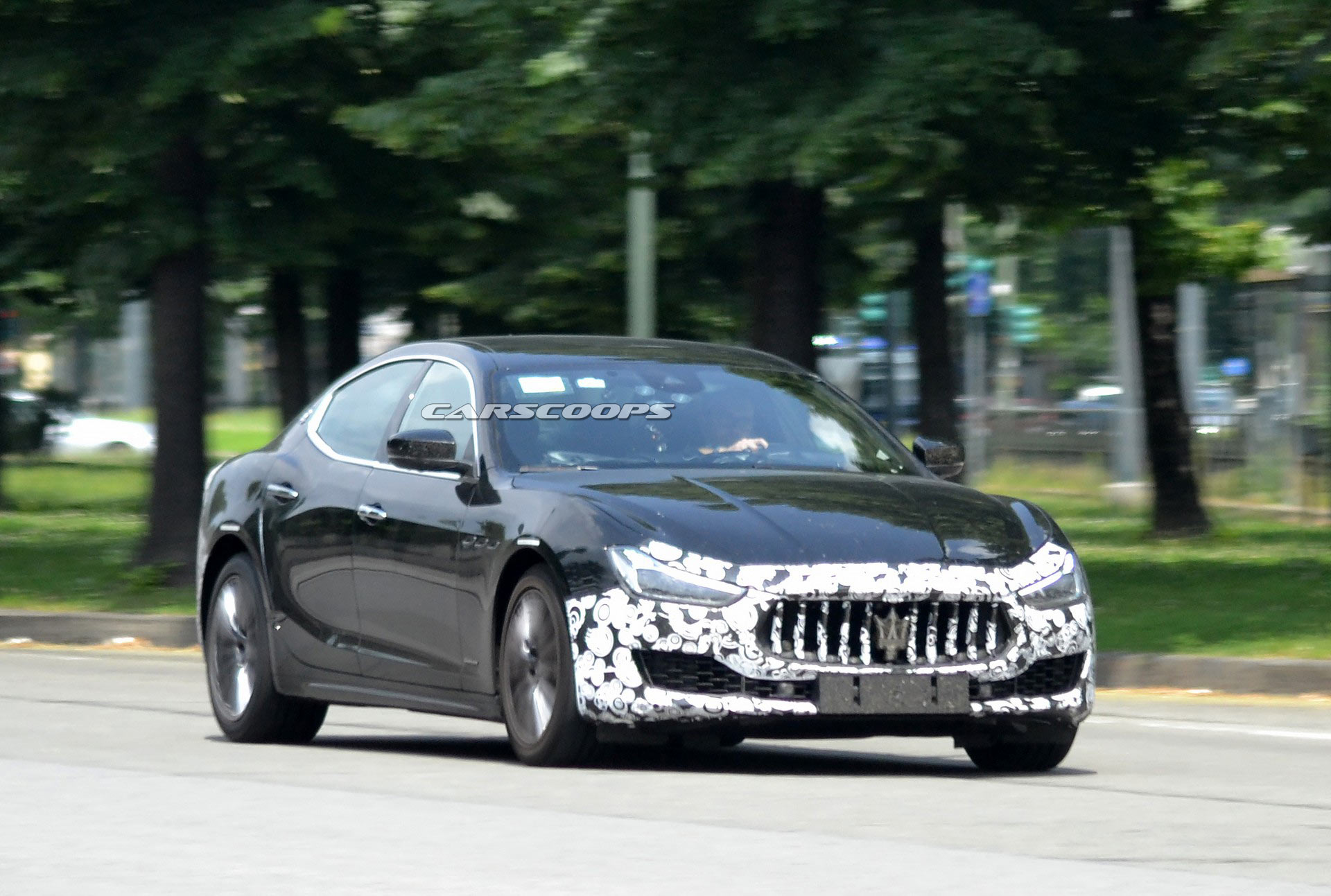 Maserati Ghibli logotype