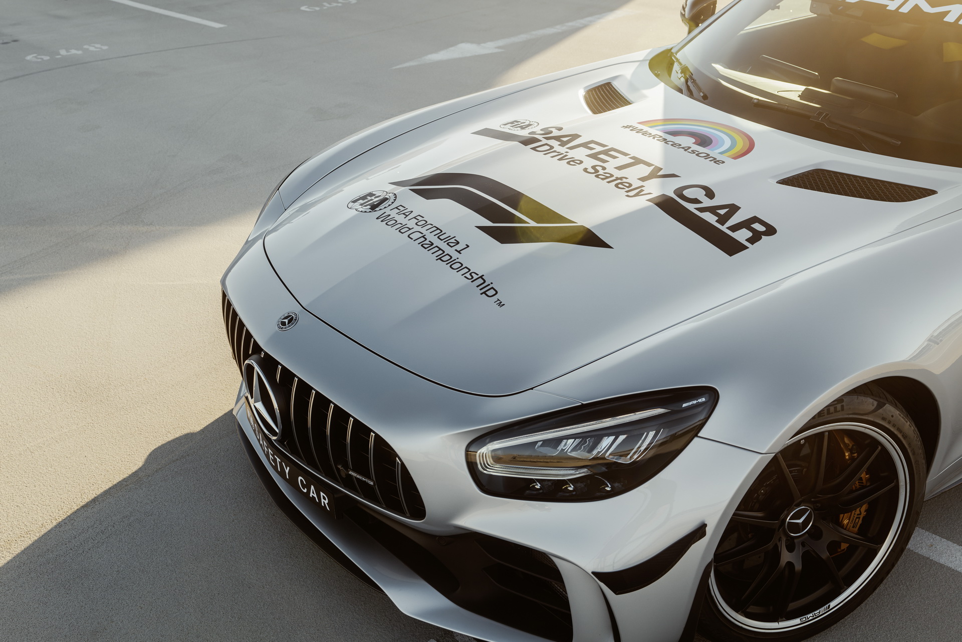 Mercedes-AMG GT R F1 Safety Car Wears Its Pride On The ...