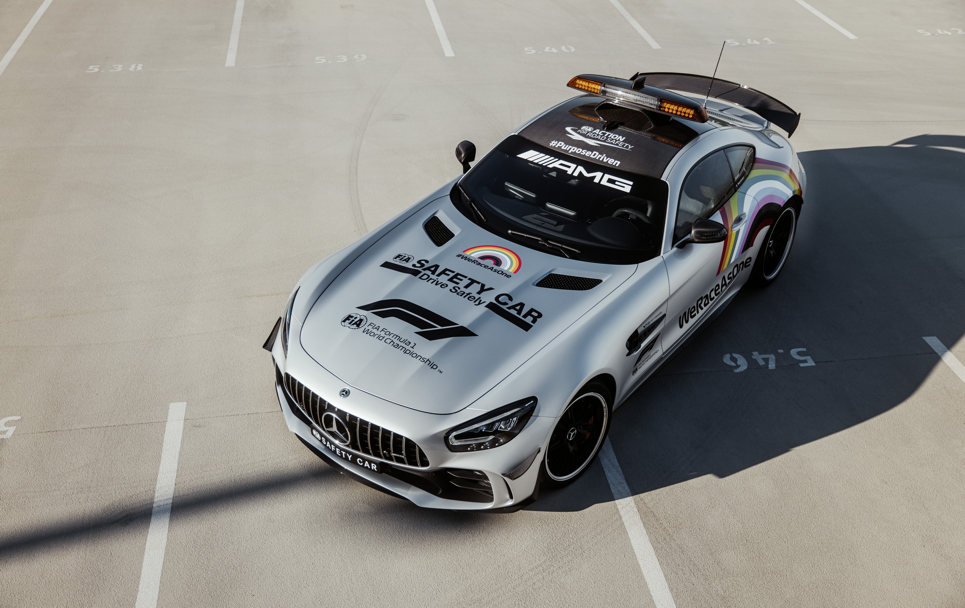 Mercedes-AMG GT R F1 Safety Car Wears Its Pride On The ...