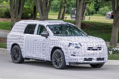 2022 Nissan Pathfinder Shows Big Infotainment Screen In Its Spy Debut ...