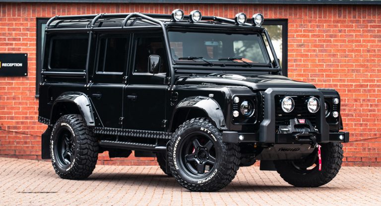 Twisted’s $250,000 Land Rover Defender LT1 V8 Restomod Coming To The U ...