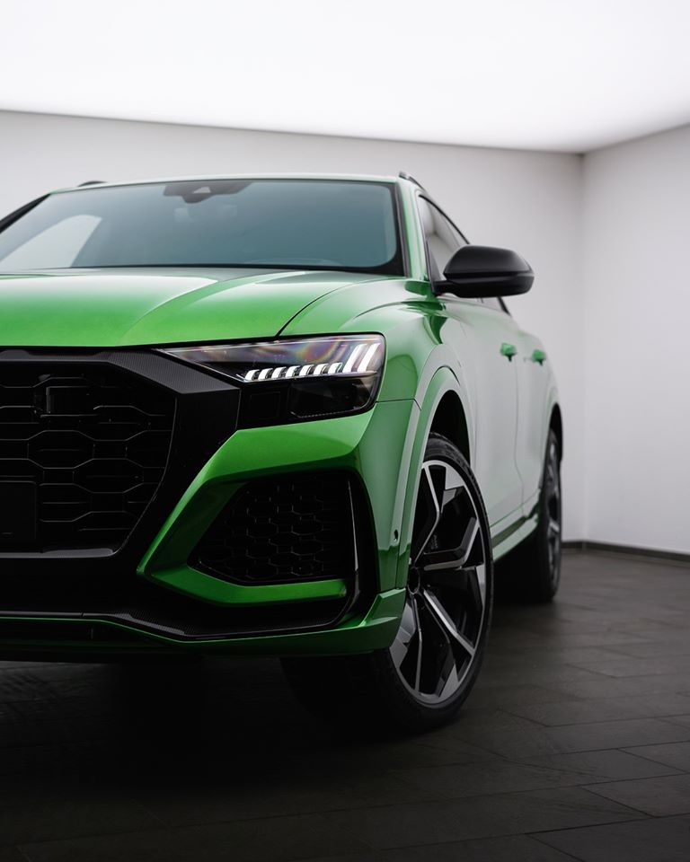 Java Green Audi RS Q8 With 23" Wheels And Carbon Trim ...