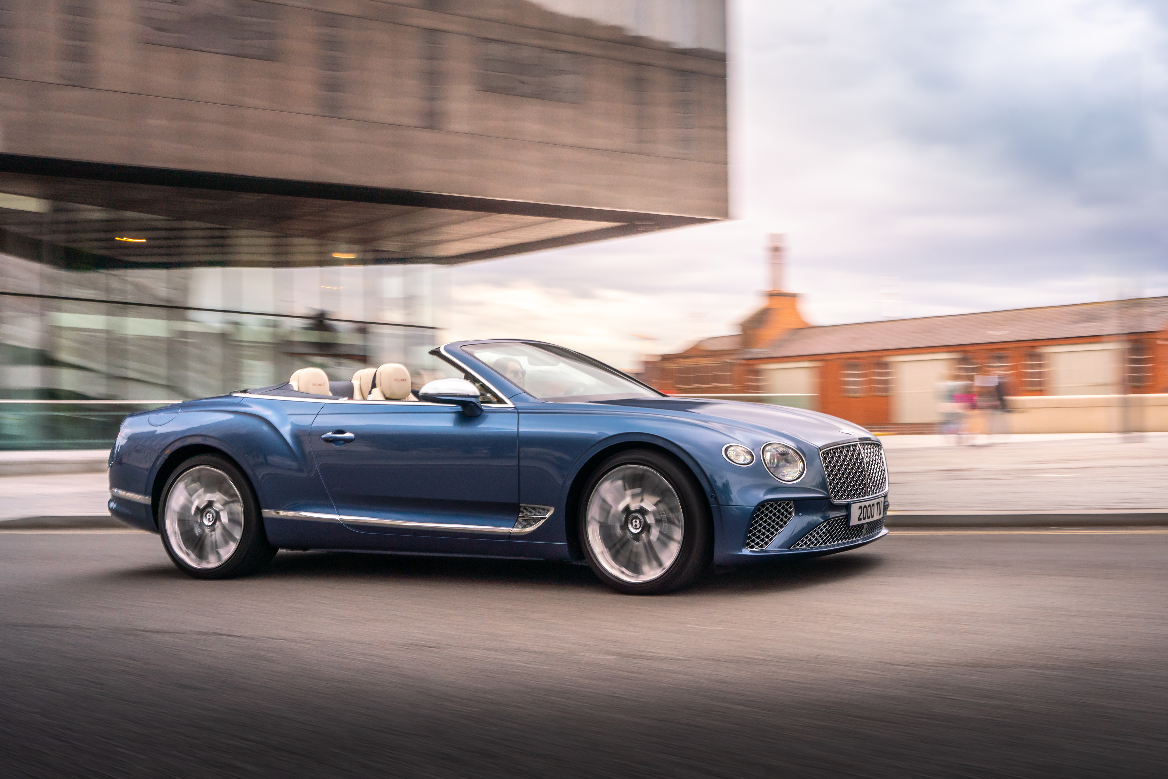 Bentley Continental GTC Mulliner Set For St Tropez Global Debut Carscoops