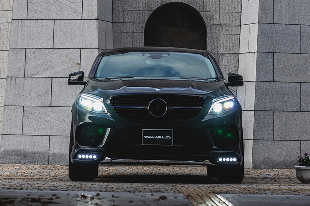 Wald S Latest Blacked Out Mercedes Benz Gle Coupe Is Not A Black Bison Carscoops