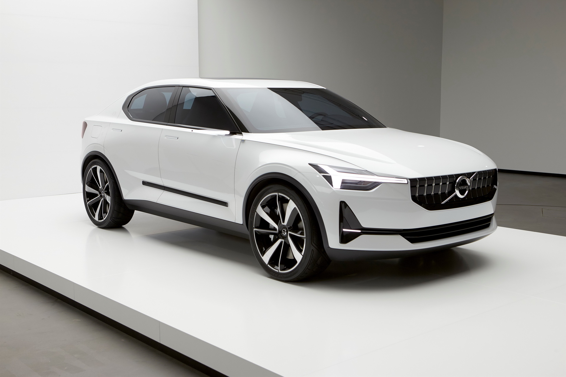 Volvo Rethinks EV Offensive, Will Focus On SUV Coupe Designs | Carscoops