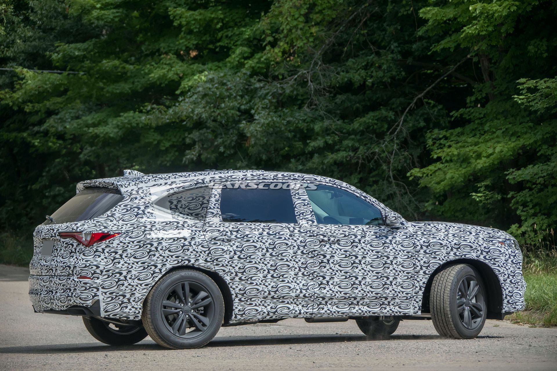 2021 acura mdx switches to more revealing camouflage ahead