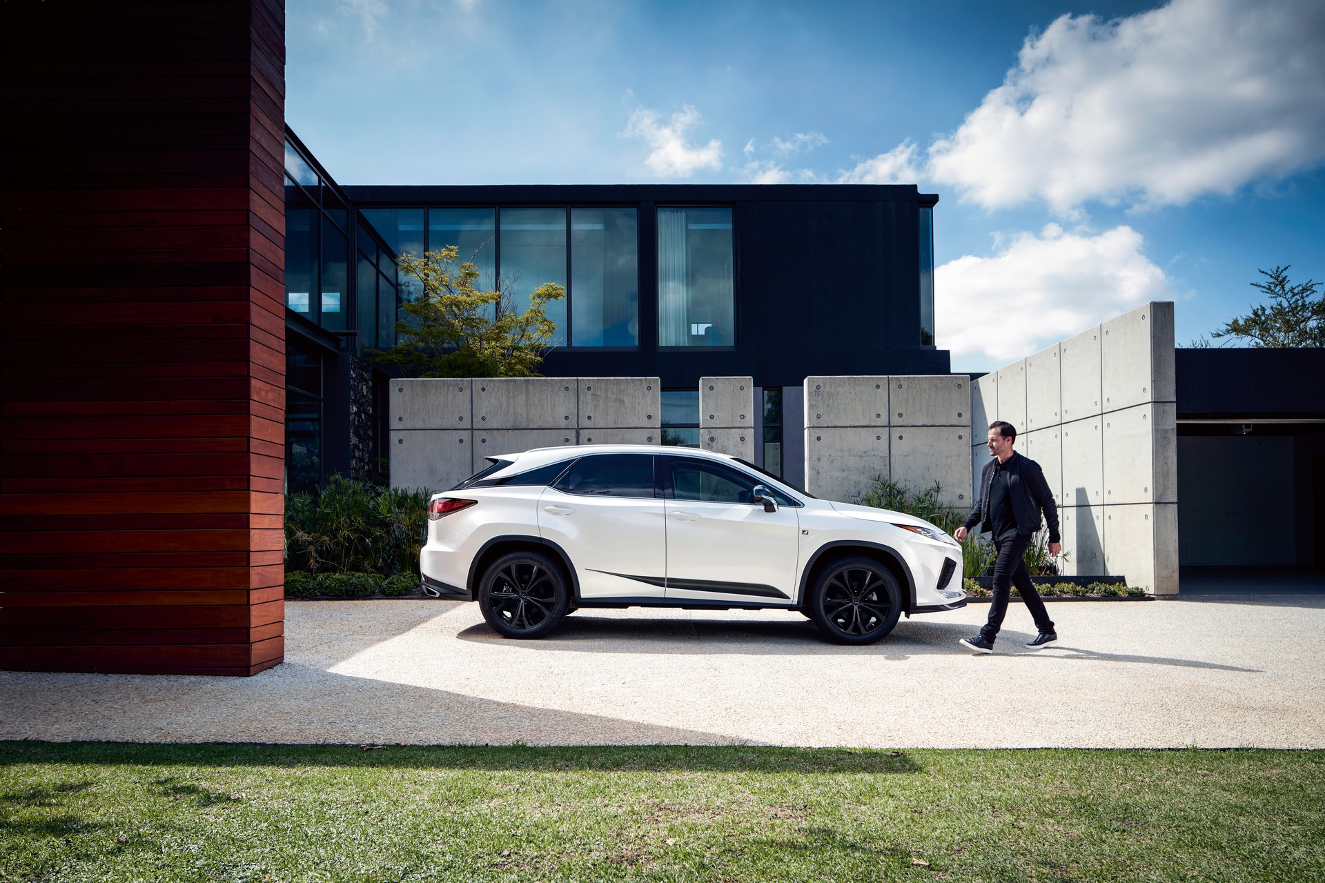 The 2021 Lexus Rx Joins The Black Line Crowd With Unique Styling Cues Carscoops 8947