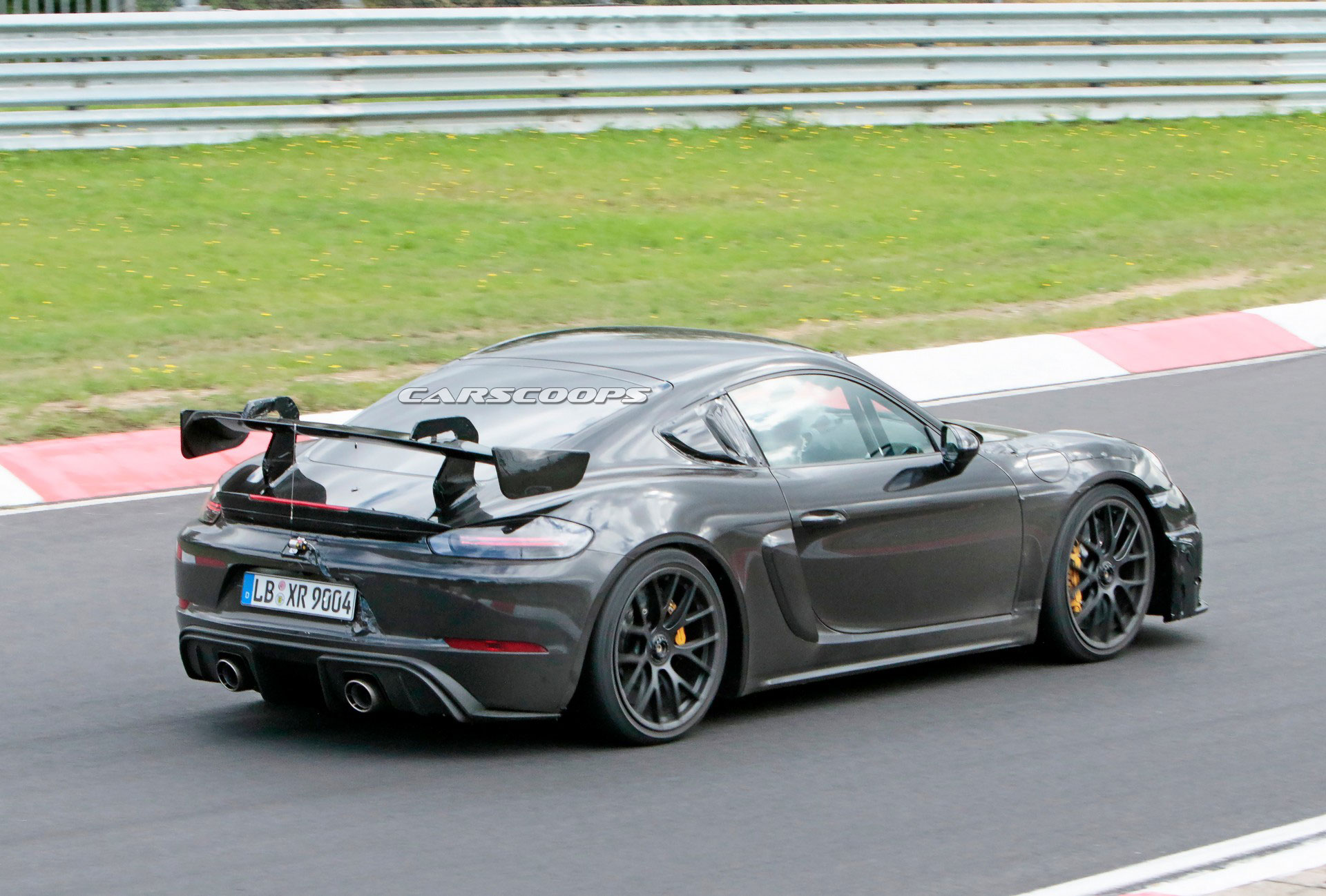 2021 porsche 718 cayman gt4 rs looks like the ultimate