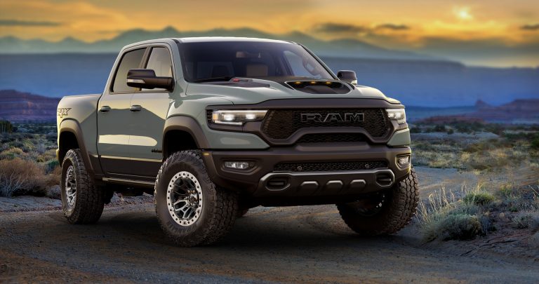 2021 Ram 1500 TRX Arrives With 702 HP, Wants To Make The Raptor Go ...