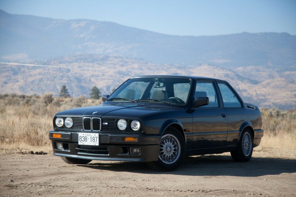 Super Rare BMW 320iS For Sale In Canada Comes From Bimmer’s Wonder ...