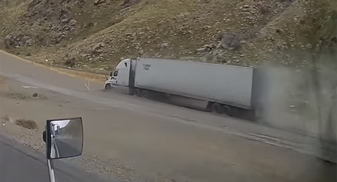 Runaway truck ramp что это