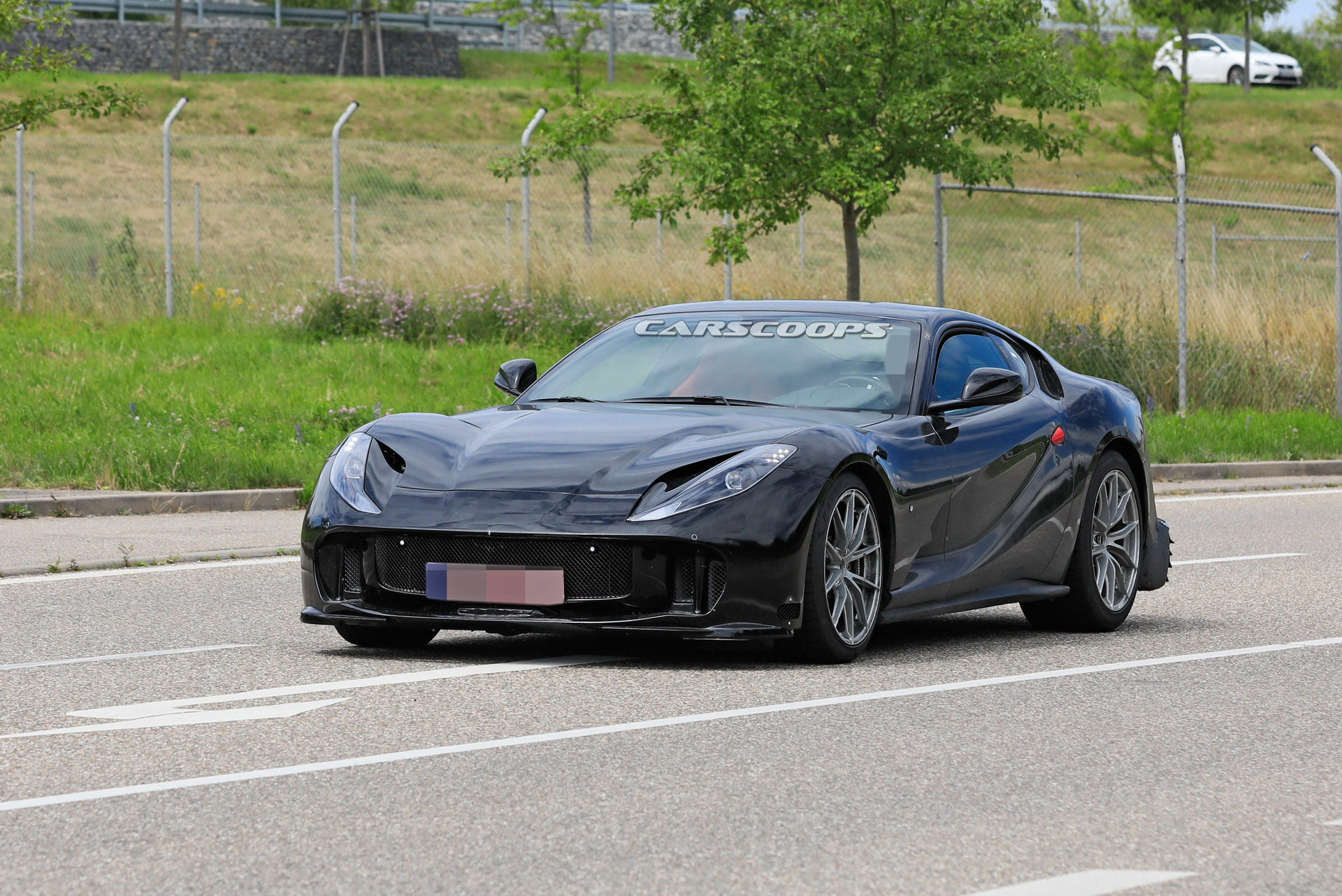 2021 ferrari 812 gto