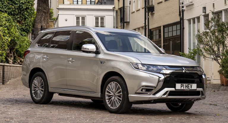 Комплектации mitsubishi outlander phev