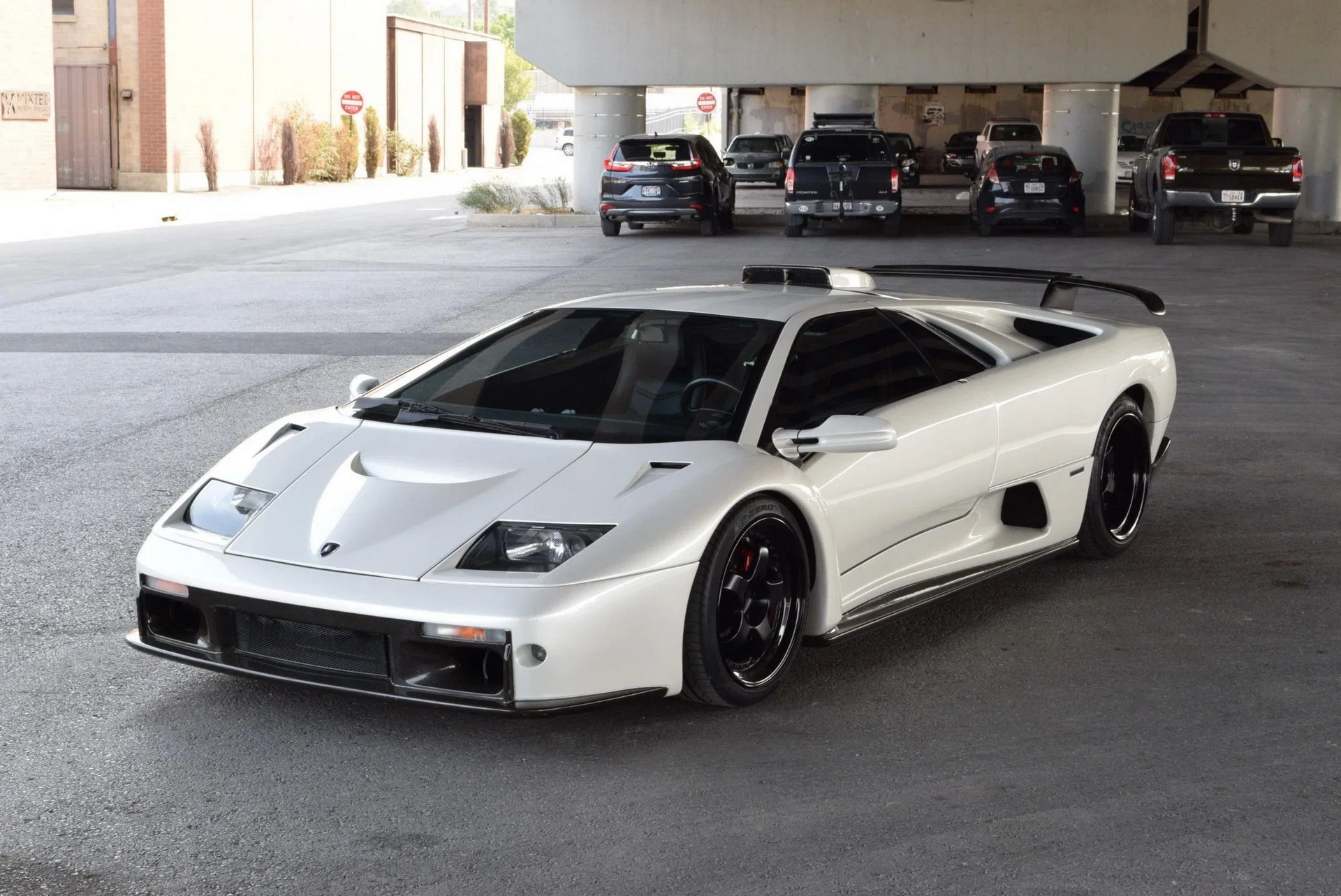 1991 Lamborghini Diablo With GT-Style Body Is A Spectacular 1990s Token ...