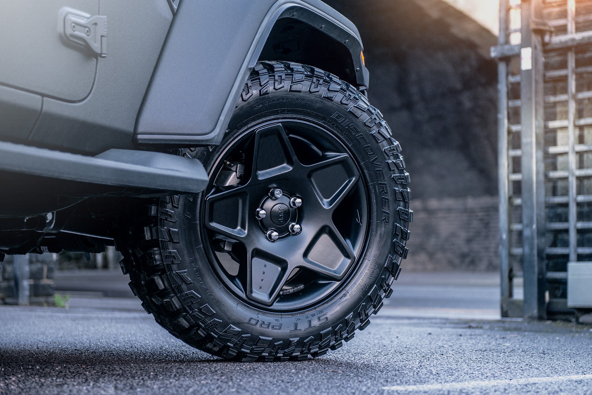 Kahn’s Tuned Jeep Wrangler Has A Military Angle And A Pretty Steep ...