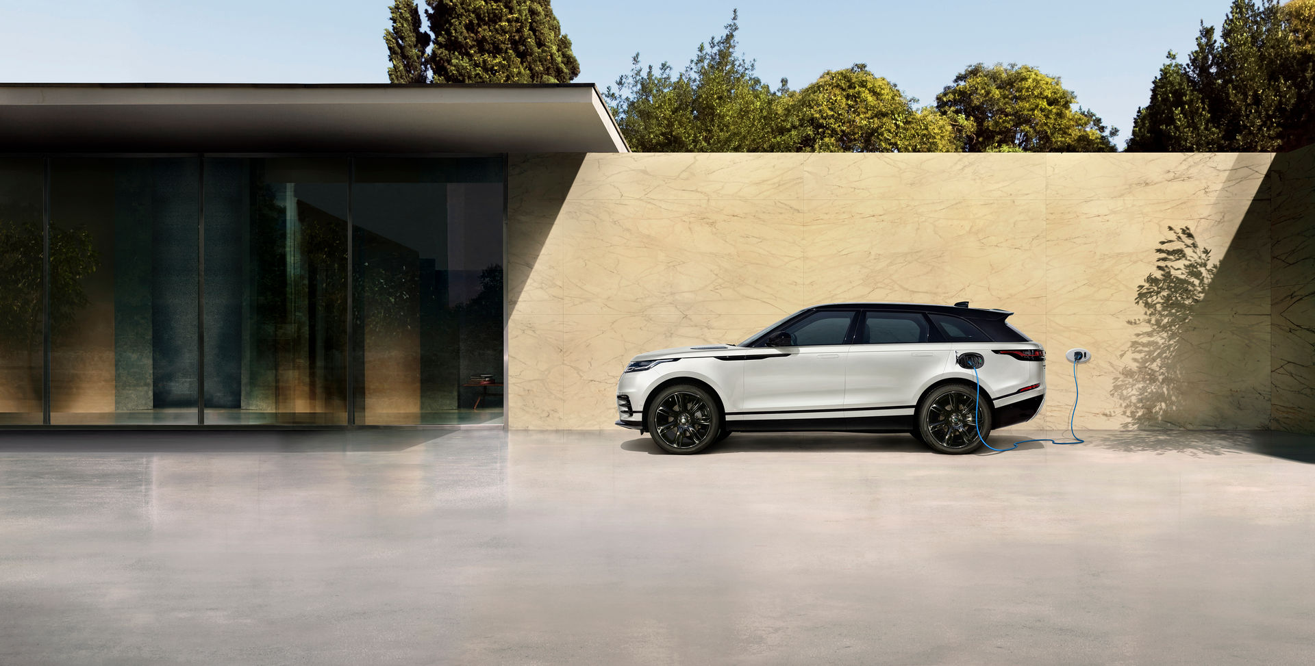 2021 Range Rover Velar Gets Updated Engines, New Plug-In Hybrid Variant ...