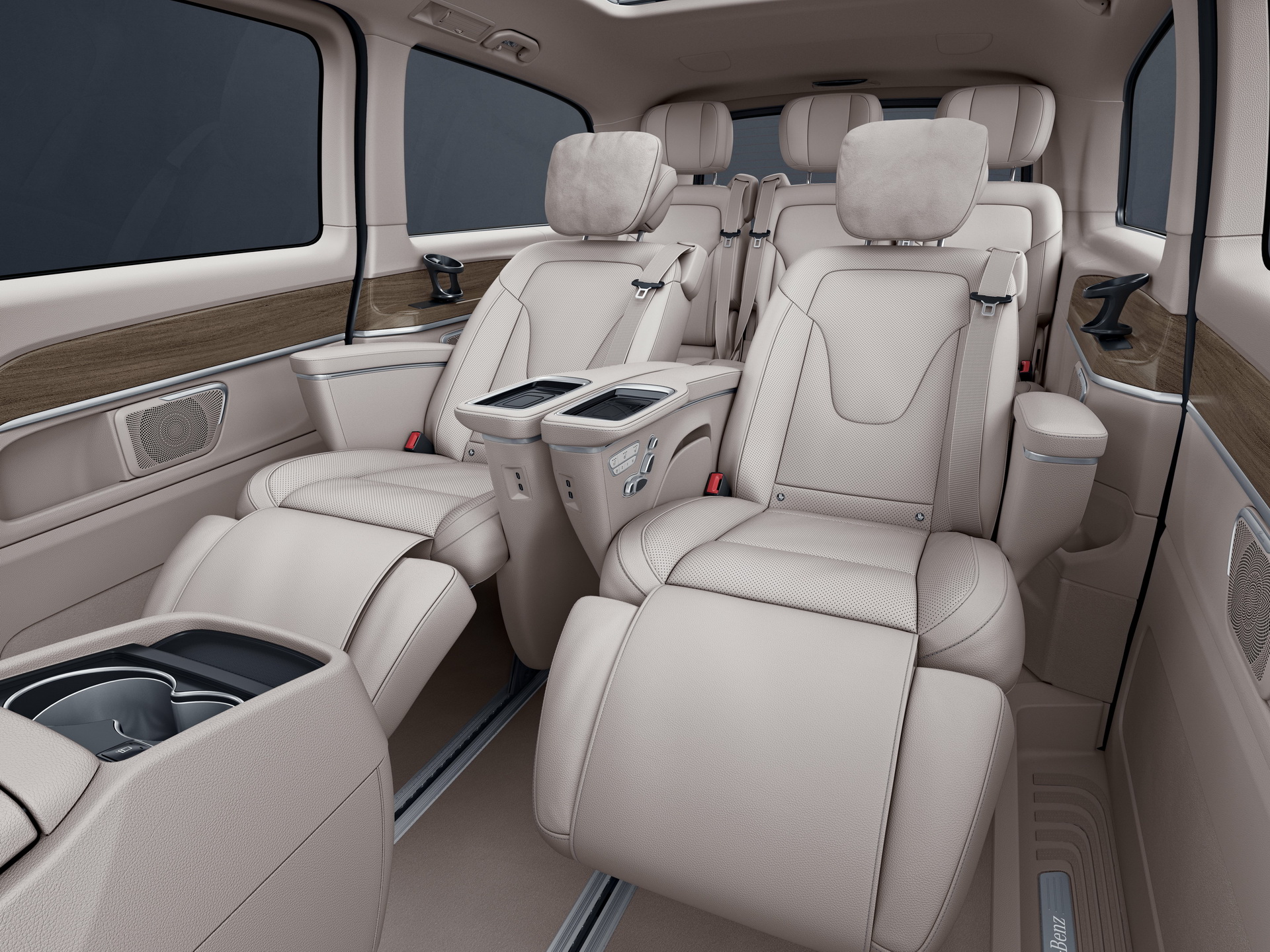 mercedes luxury minivan