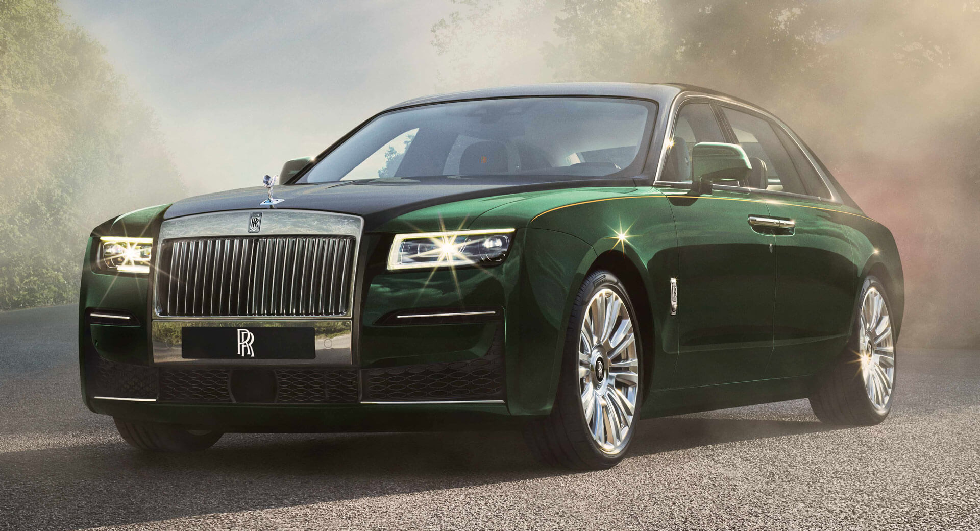 THE NEW ROLLS-ROYCE GHOST